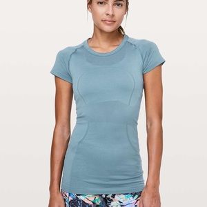 Lulu swiftly tech tee